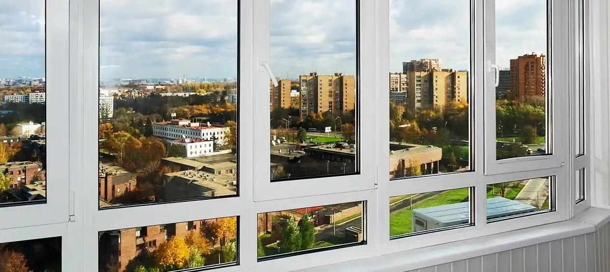 Не закривається пластикове вікно — огляд віконної фурнітури